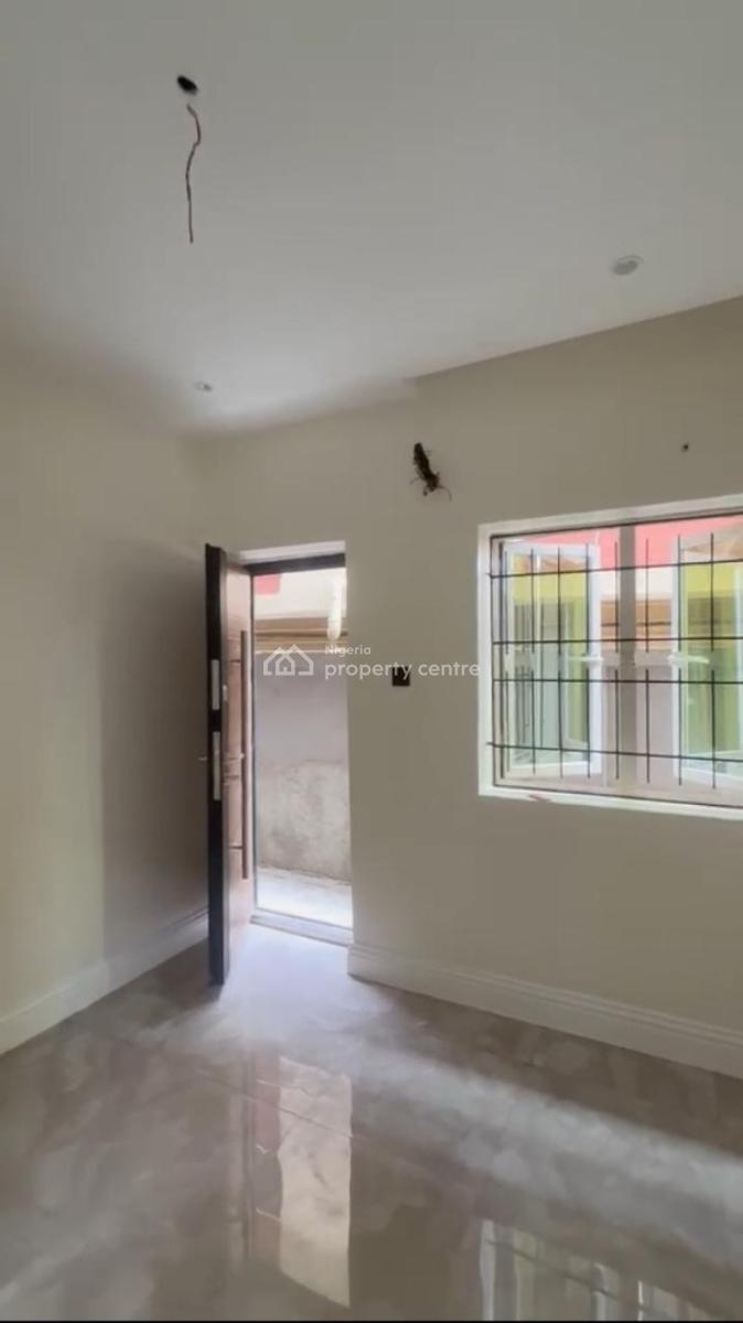 Lovely Sweet Mini Flat, Wosilat Dawodu Off Pako Ijesha/ Aguda, Surulere, Lagos, Mini Flat (room and Parlour) for Rent