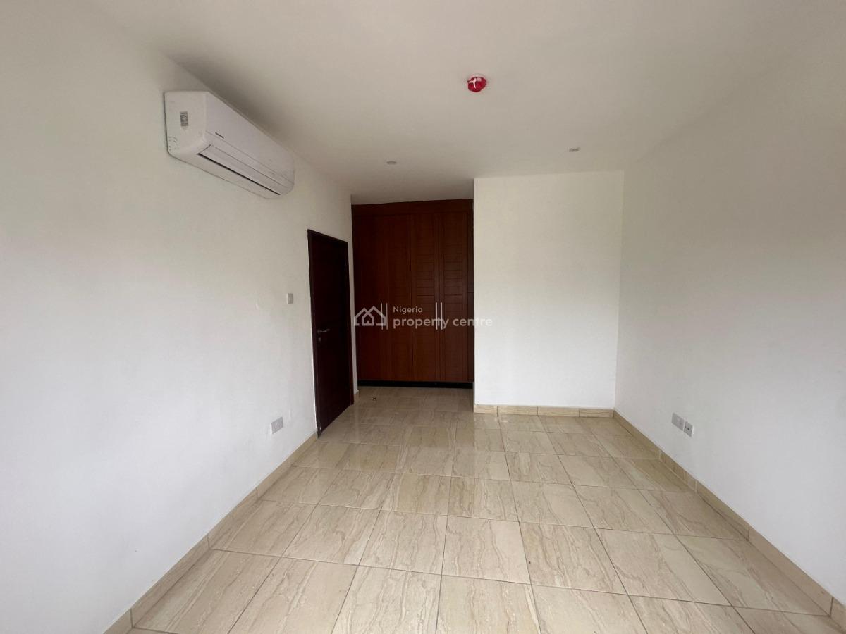 Tastefully Built 4 Bedrooms Terrace with Bq in Banana Island, Banana Island, Ikoyi, Lagos, Terraced Duplex for Rent