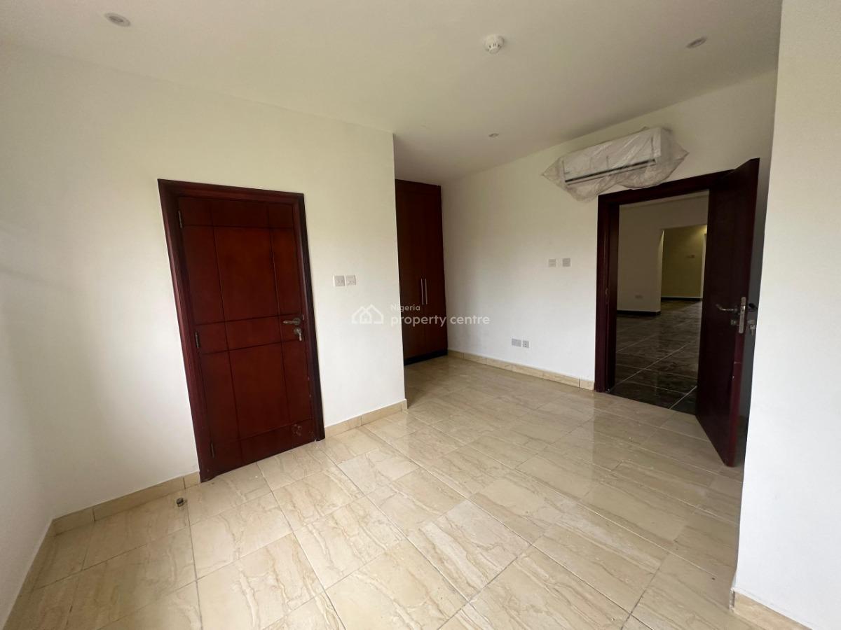Tastefully Built 4 Bedrooms Terrace with Bq in Banana Island, Banana Island, Ikoyi, Lagos, Terraced Duplex for Rent