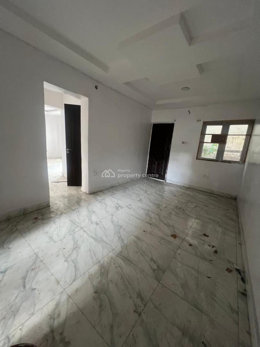 Massive , Standard, and Very Spacious  Mini Flat Upstairs, Idado, Lekki, Lagos, Mini Flat (room and Parlour) for Rent
