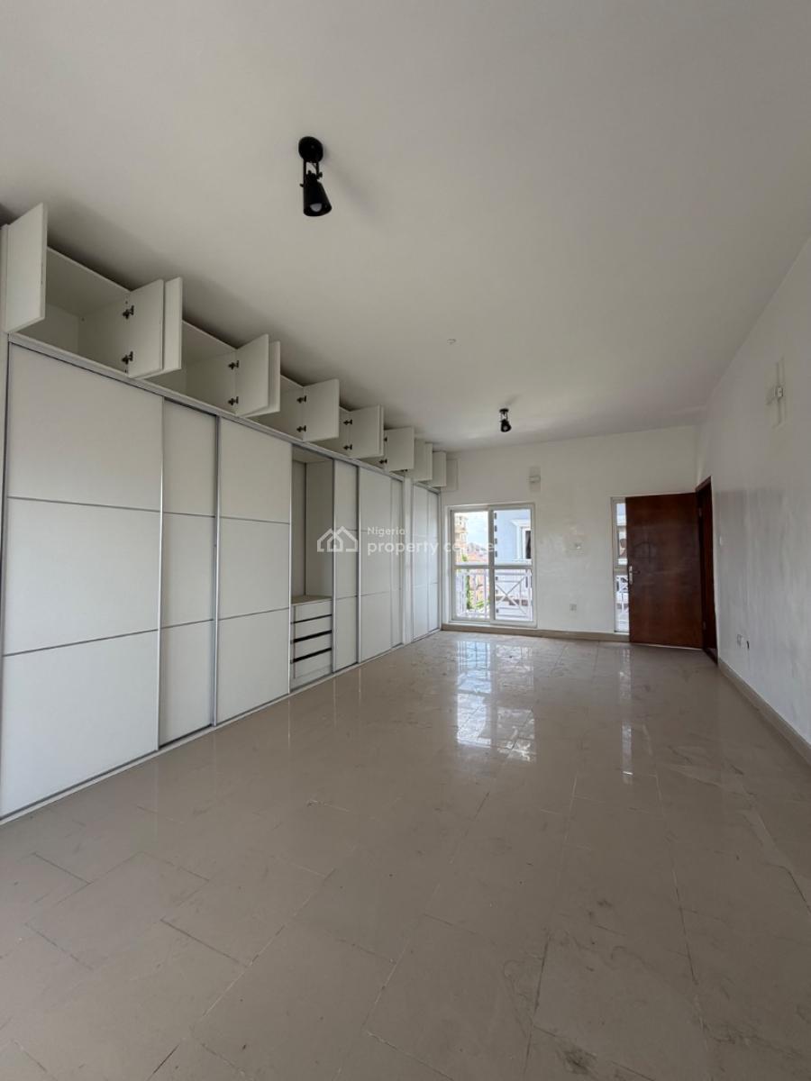 Well Built 2bedroom Apartment, Oniru, Victoria Island (vi), Lagos, Flat / Apartment for Rent