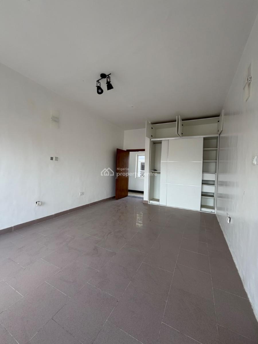 Well Built 2bedroom Apartment, Oniru, Victoria Island (vi), Lagos, Flat / Apartment for Rent