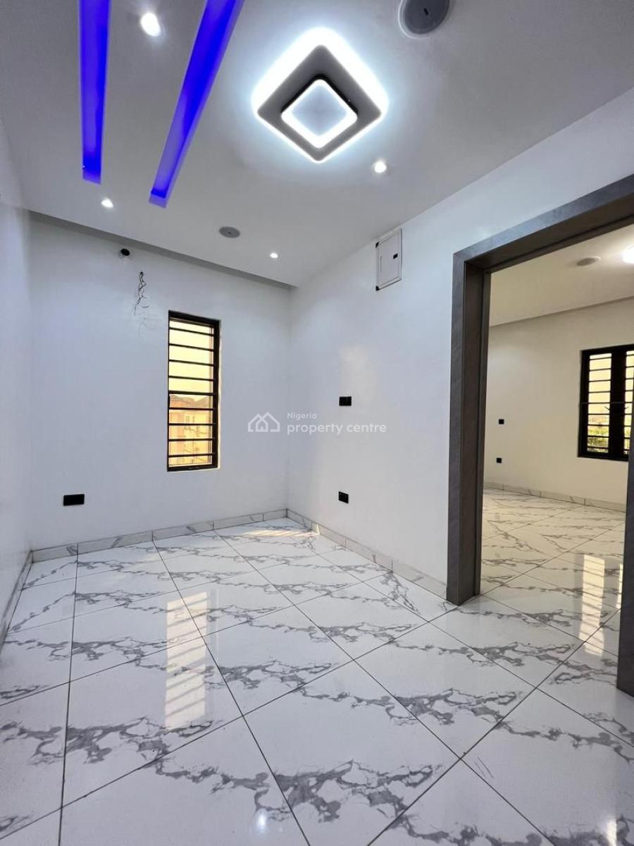 Well Built 4 Bedroom Terrace Duplex with Bq, Lekki Phase One, Lekki, Lagos, Terraced Duplex for Sale