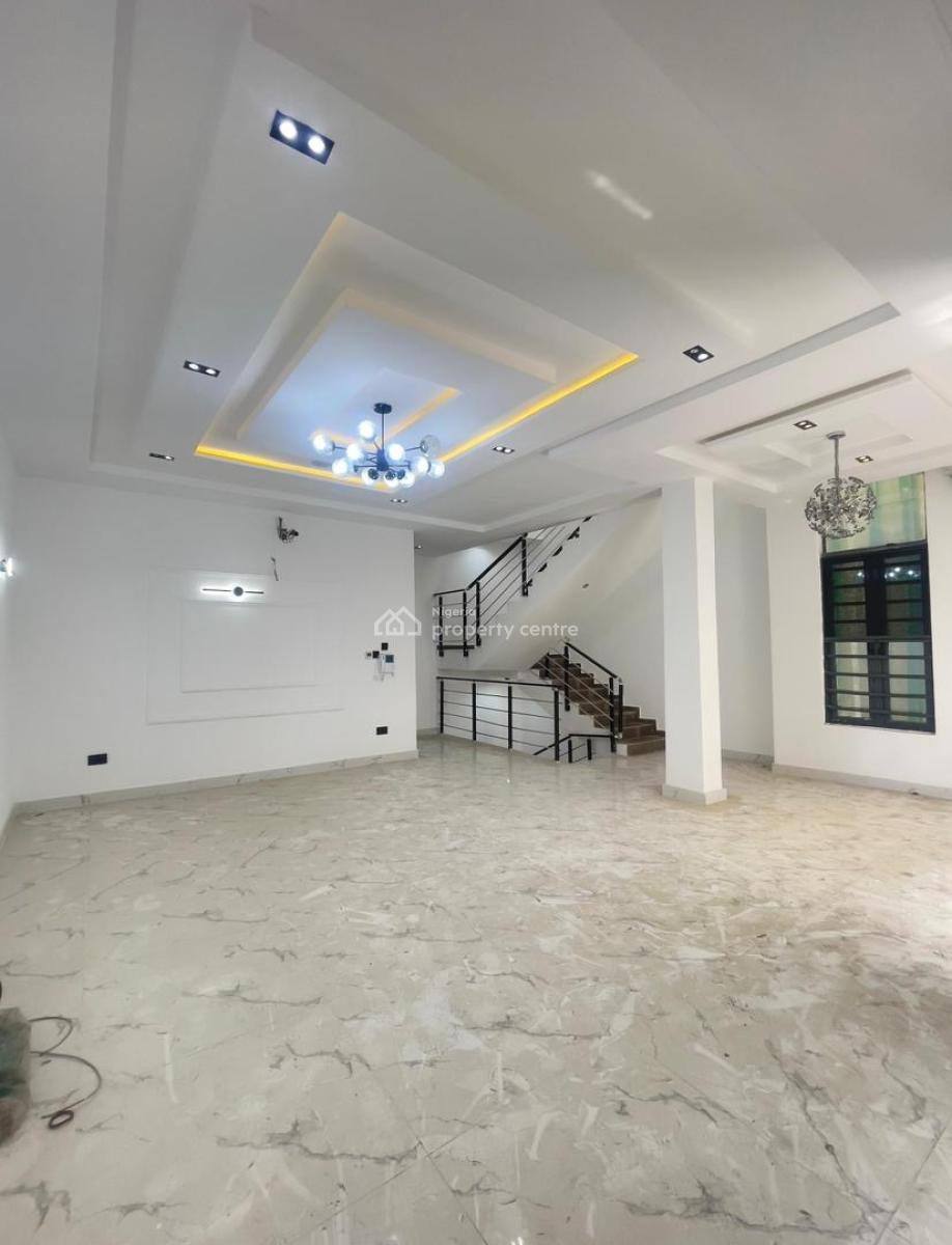 Nicely Finished 4 Bedroom Terrace Duplex with Bq, Ologolo, Lekki, Lagos, Terraced Duplex for Sale