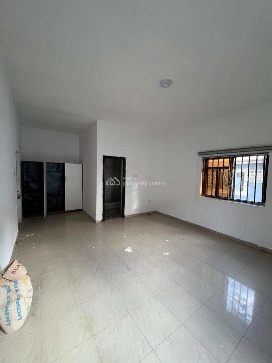 Spacious 1bedroom Apartment Available Osapa, Osapa, Lekki, Lagos, Mini Flat (room and Parlour) for Rent