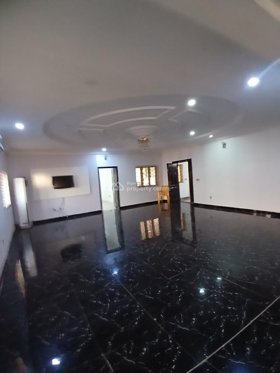 6 Bedroom Duplex with 2 Units of 2 Bedroom Bungalow with Swimming Pool, Asokoro District Abuja Diplomatic Zone, Asokoro District, Abuja, Detached Duplex for Rent