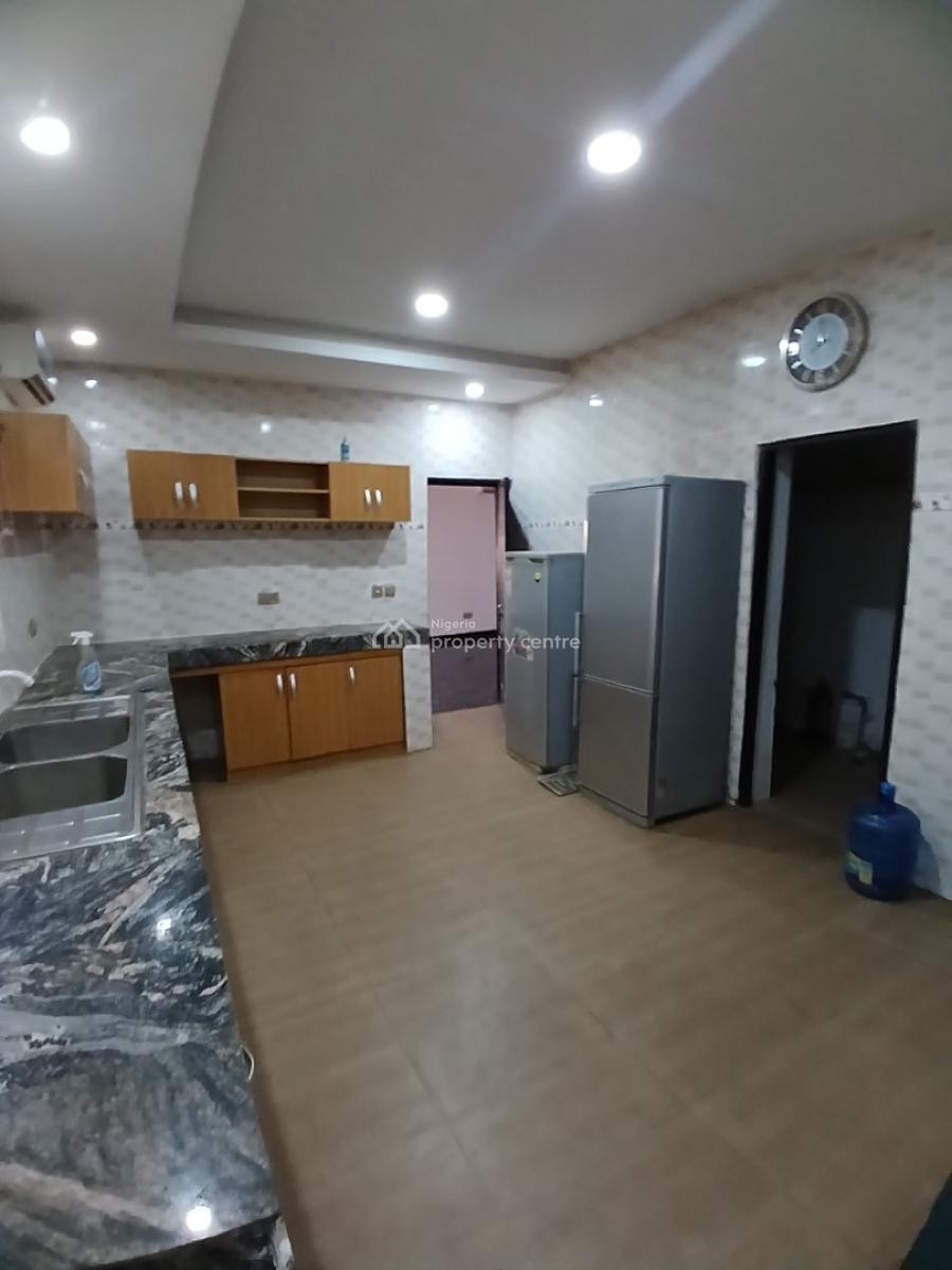 6 Bedroom Duplex with 2 Units of 2 Bedroom Bungalow with Swimming Pool, Asokoro District Abuja Diplomatic Zone, Asokoro District, Abuja, Detached Duplex for Rent