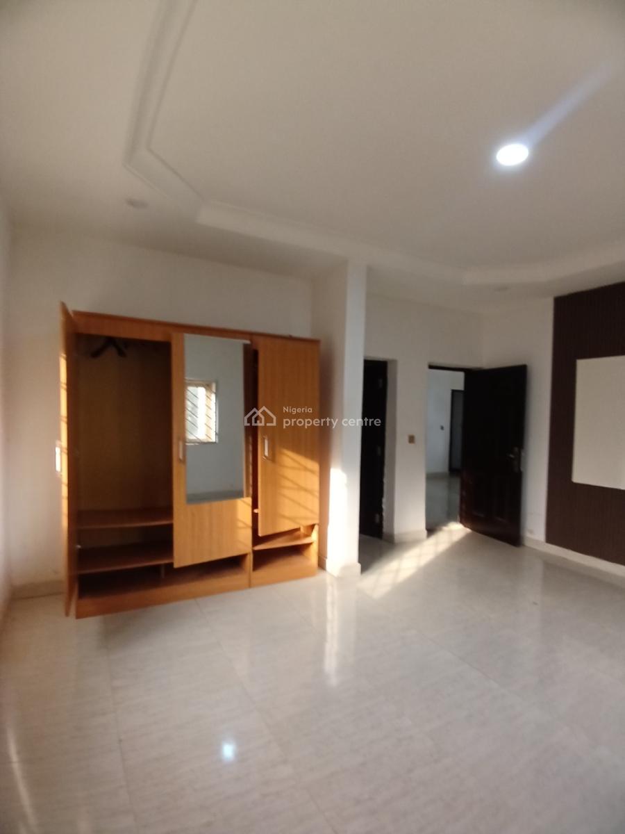 6 Bedroom Duplex with 2 Units of 2 Bedroom Bungalow with Swimming Pool, Asokoro District Abuja Diplomatic Zone, Asokoro District, Abuja, Detached Duplex for Rent