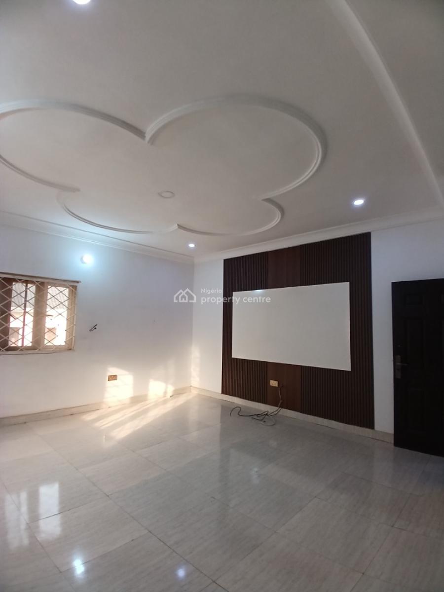 6 Bedroom Duplex with 2 Units of 2 Bedroom Bungalow with Swimming Pool, Asokoro District Abuja Diplomatic Zone, Asokoro District, Abuja, Detached Duplex for Rent