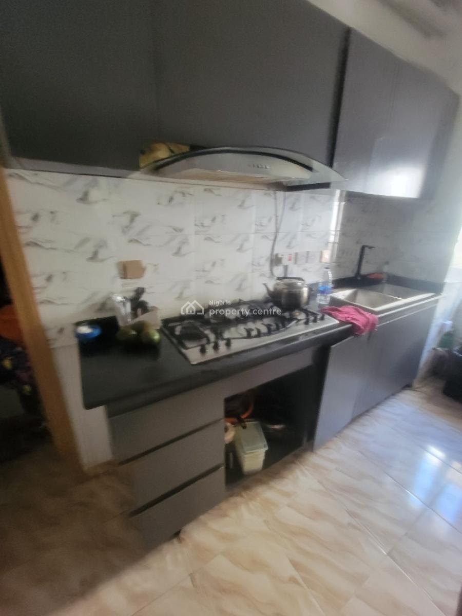 Luxury and Furnished 3-bedroom Apartment, Primewater View Estate, Lekki Phase 1, Lekki, Lagos, Flat / Apartment for Rent
