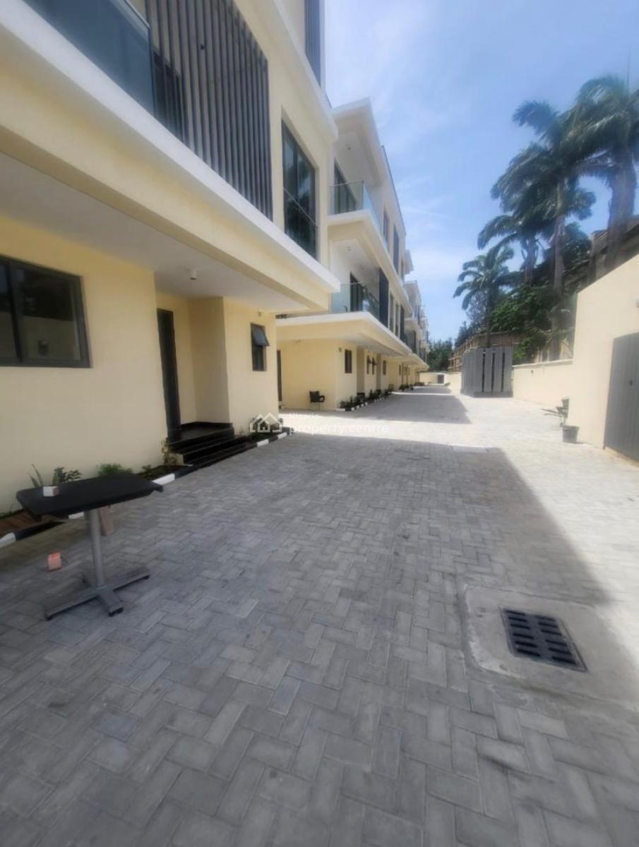 Newly Built 6 Units of 5 Bedroom Terraces, 2 Units of Semi Detached, Lekki, Lagos, Terraced Duplex for Sale