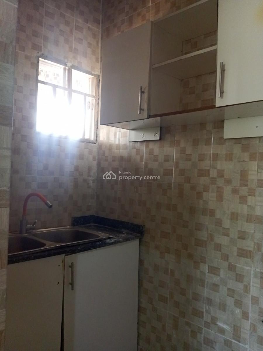 Selfcon at Apo, Apo Primary Super Cell Estate, Apo, Abuja, Self Contain (single Rooms) for Rent
