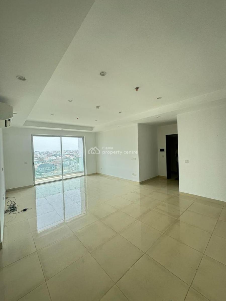Iconic 2 Bedroom Apartment Waterfront, Bluewater Apartments, Lekki Phase 1, Lekki, Lagos, Flat / Apartment for Rent