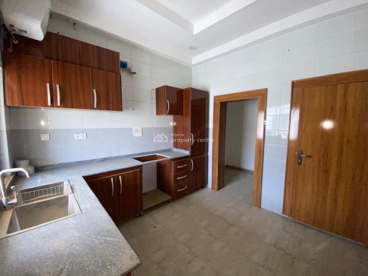 Tastefully Finished Spacious Standard Built 3 Bedroom, Jabi, Abuja, Flat / Apartment for Rent