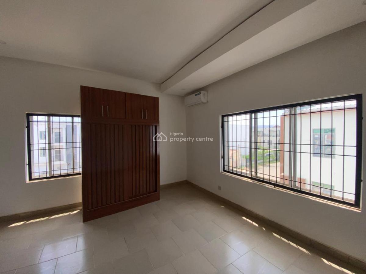 Tastefully Finished Spacious Standard Built 3 Bedroom, Jabi, Abuja, Flat / Apartment for Rent
