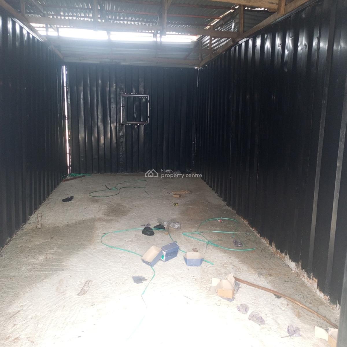 Spacious Shop, Ado Road, Ajah, Lagos, Shop for Rent