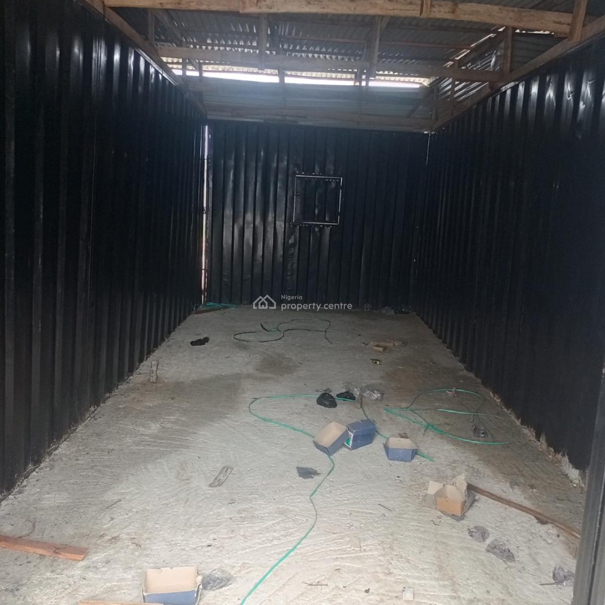 Spacious Shop, Ado Road, Ajah, Lagos, Shop for Rent