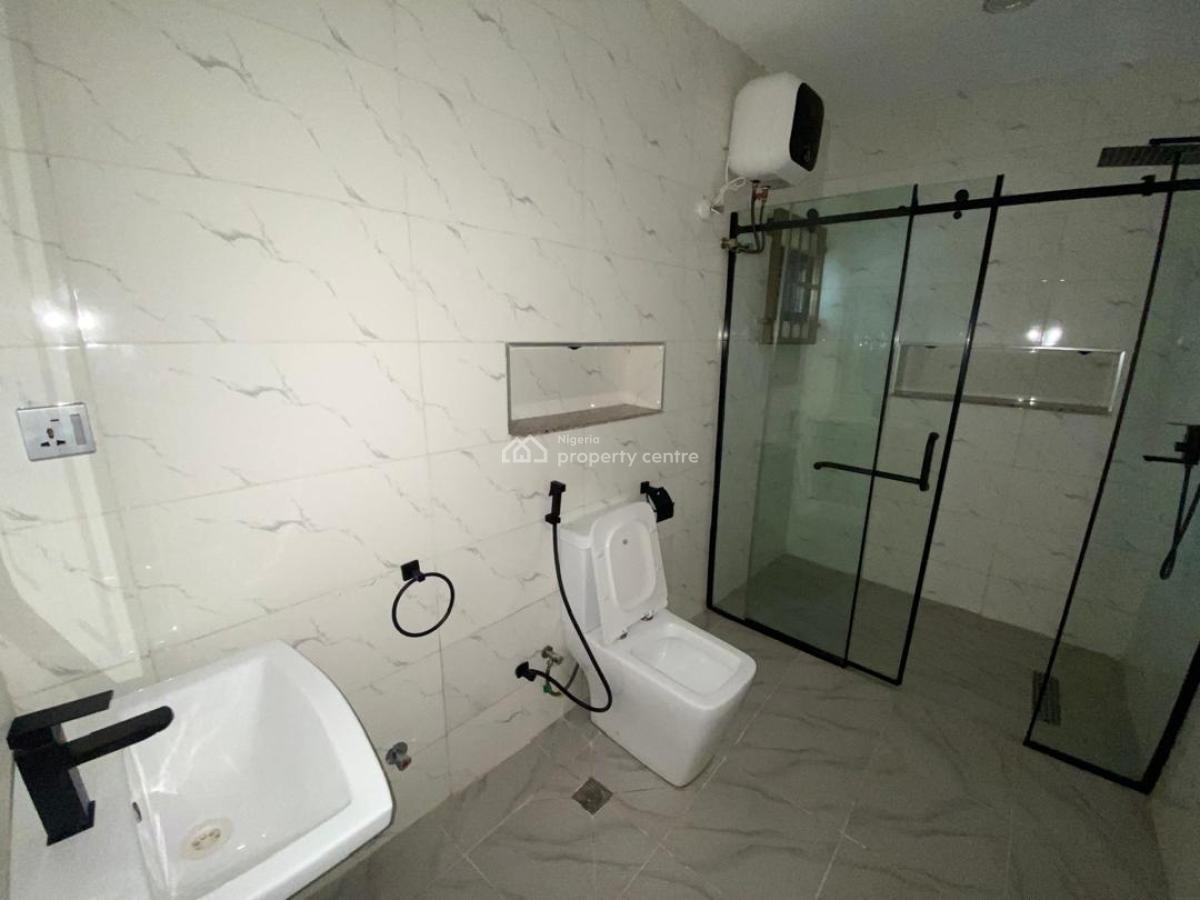 Neatly Built 3 Bedroom Apartment, Mabushi, Abuja, Flat / Apartment for Rent