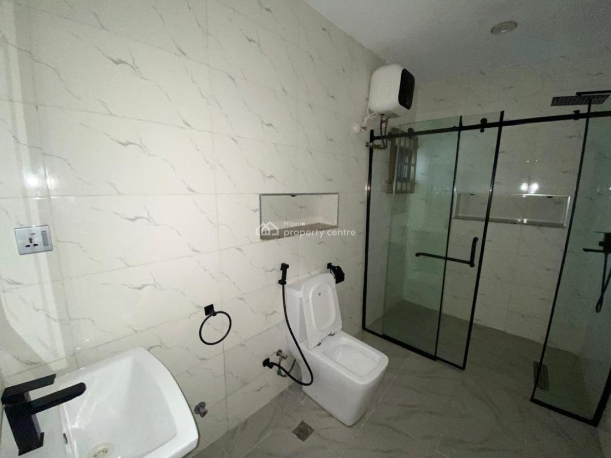 Neatly Built 3 Bedroom Apartment, Mabushi, Abuja, Flat / Apartment for Rent