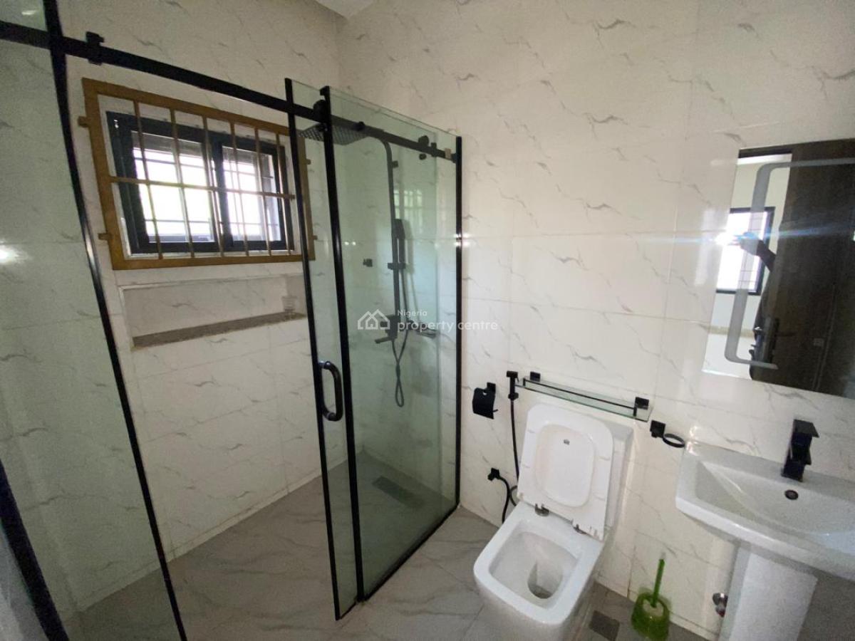 Neatly Built 3 Bedroom Apartment, Mabushi, Abuja, Flat / Apartment for Rent
