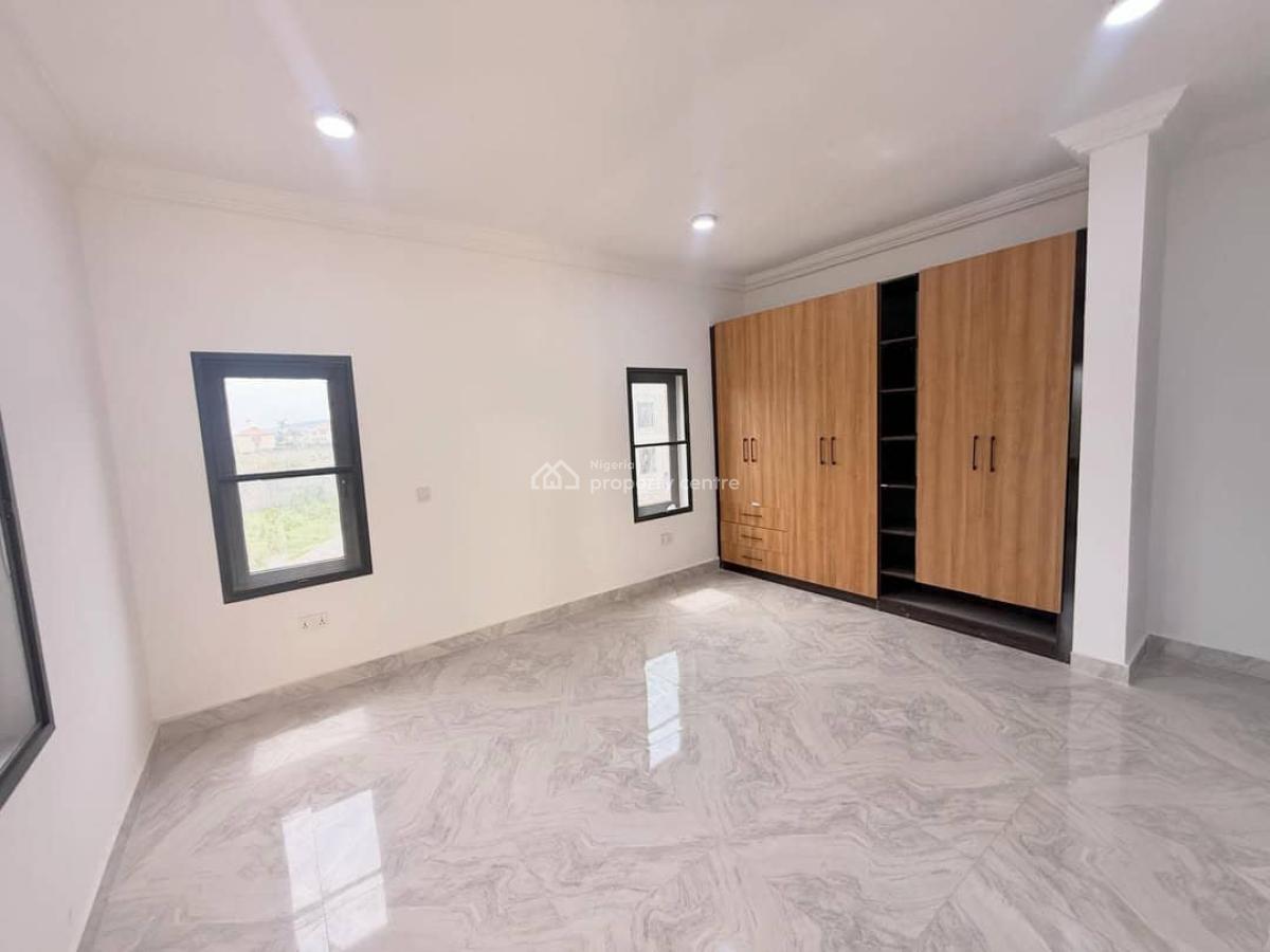 3 Bedroom Apartment with Bq, Katampe, Abuja, Flat / Apartment for Sale