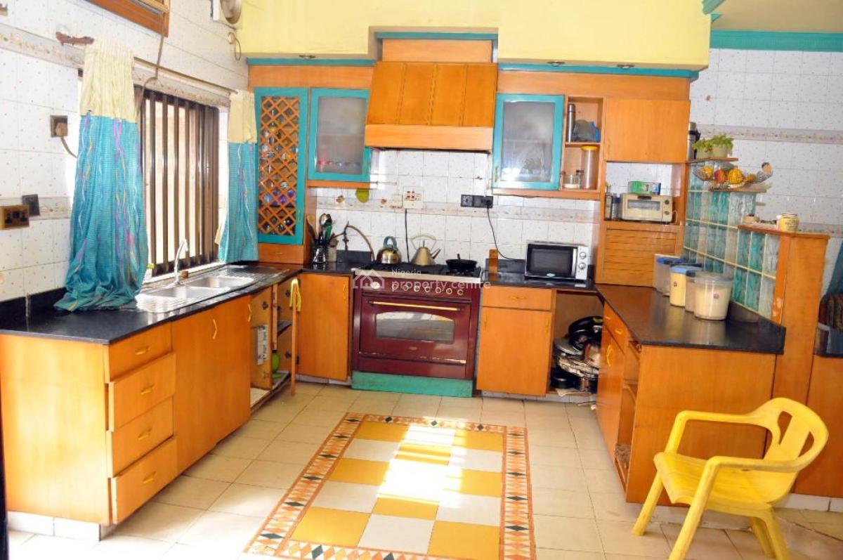 5 Bedroom Fully Detached House, Festac, Amuwo Odofin, Lagos, Detached Duplex for Sale