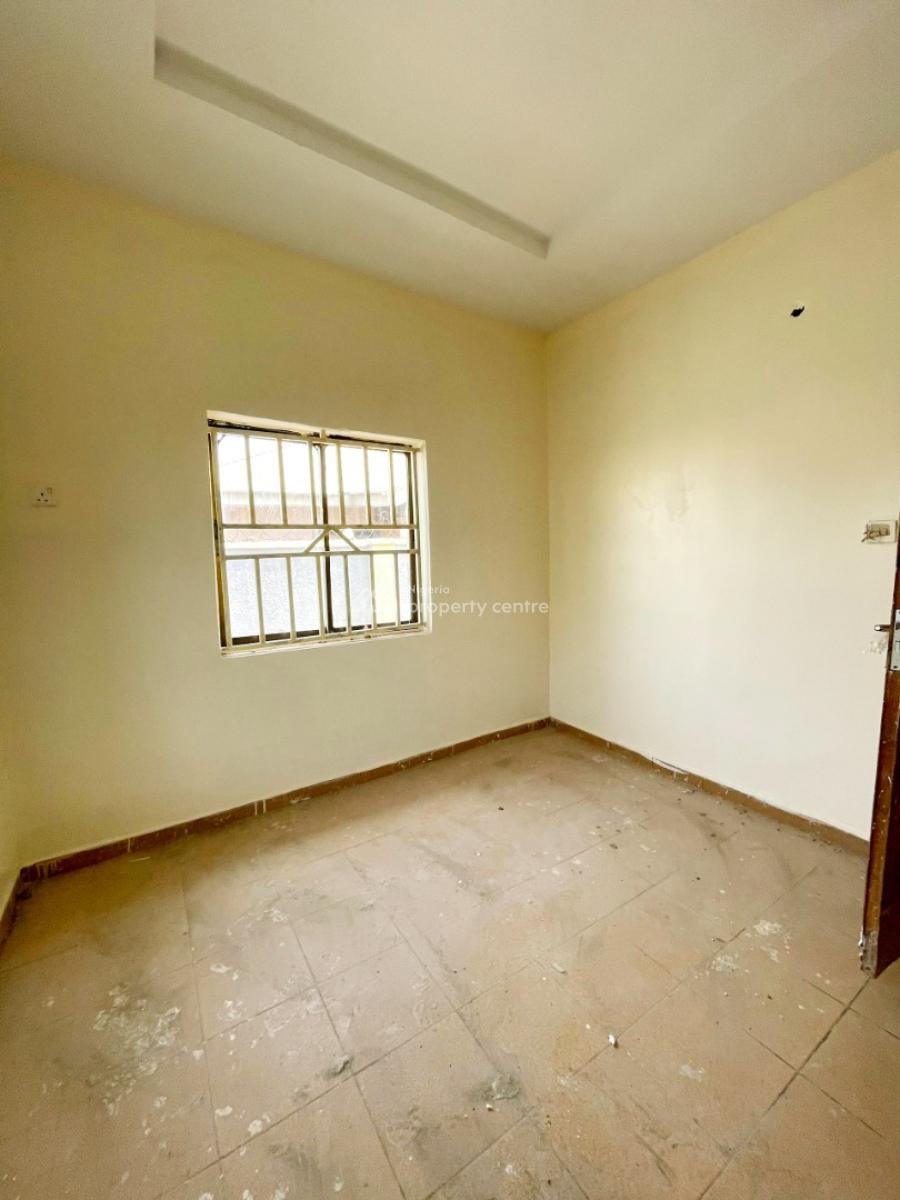 Refurbished One Bedroom Apartment in a Secure Environment, Kubwa District, Kubwa, Abuja, Mini Flat (room and Parlour) for Rent