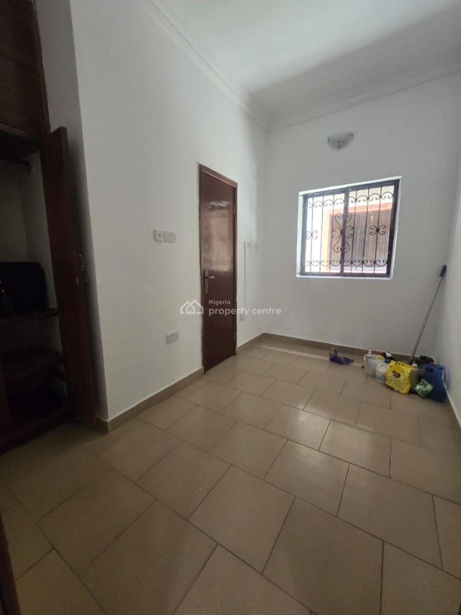 Office Space on The Groundflooor, Lekki, Lekki Phase 1, Lekki, Lagos, Office Space for Rent