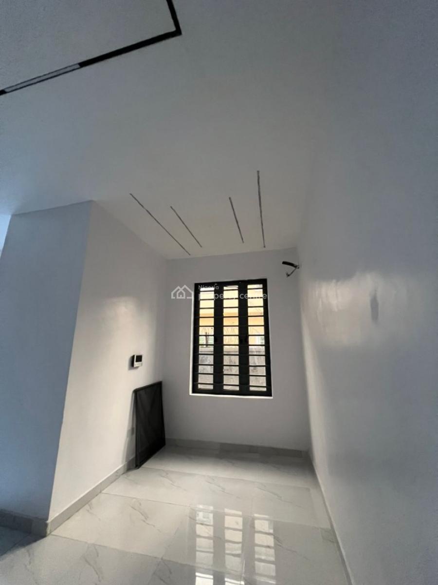 4 Bedroom Semi Detached, Agungi Road, Lekki, Lagos, Semi-detached Duplex for Rent