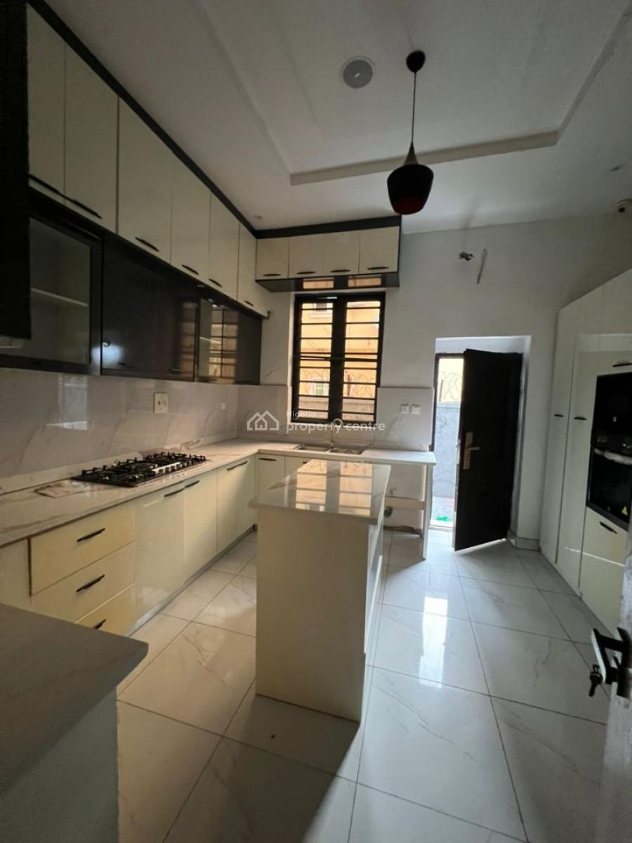 4 Bedroom Semi Detached, Agungi Road, Lekki, Lagos, Semi-detached Duplex for Rent