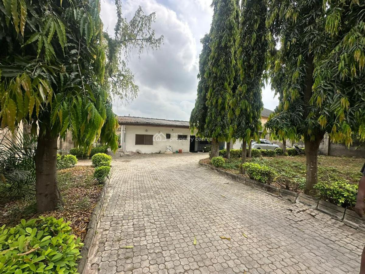 3 Units of 3 Bedroom Flat in a Gated Estate, Ikolaba Estate, New Bodija, Ibadan, Oyo, Block of Flats for Sale