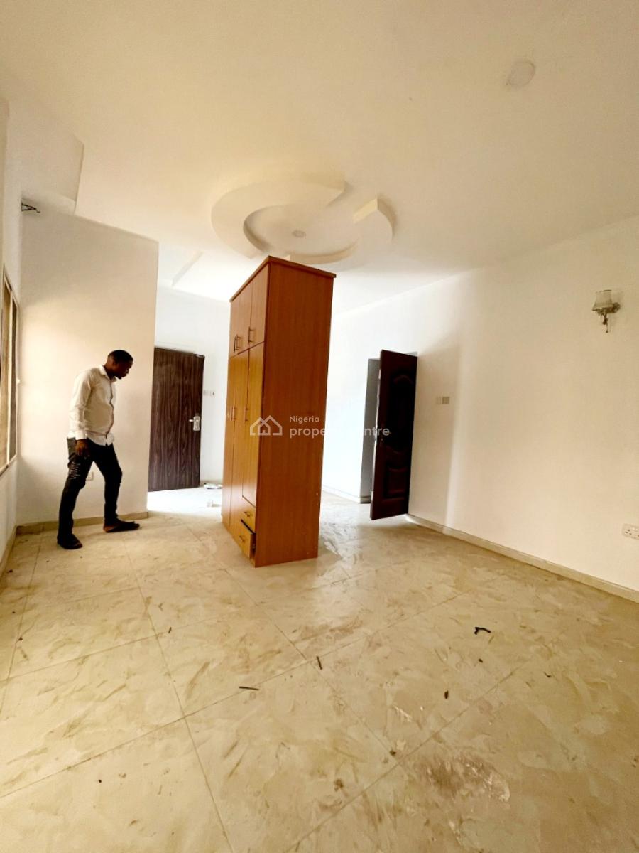Massive 3bedroom Terrace Duplex with Bq in an Estate, Kubwa District, Kubwa, Abuja, Terraced Duplex for Sale