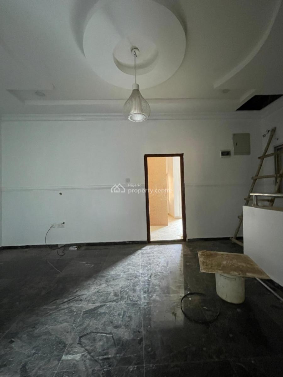 Massive 3bedroom Terrace Duplex with Bq in an Estate, Kubwa District, Kubwa, Abuja, Terraced Duplex for Sale