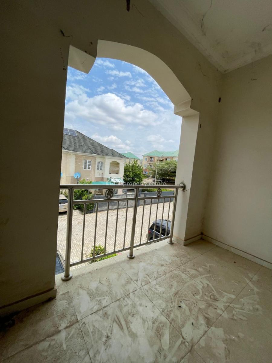 Massive 3bedroom Terrace Duplex with Bq in an Estate, Kubwa District, Kubwa, Abuja, Terraced Duplex for Rent