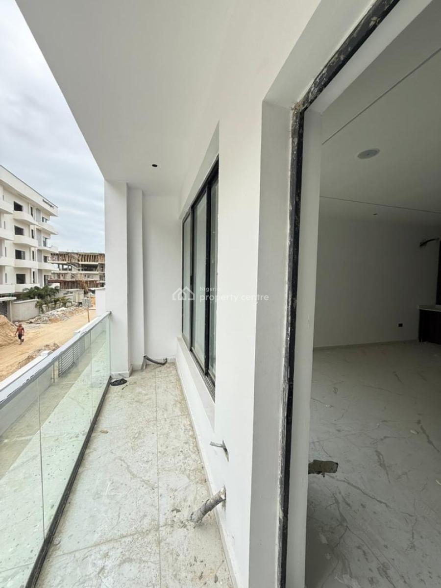 Brand New Luxurious 2 Bedroom Apartment, Lekki Phase 1, Lekki, Lagos, Block of Flats for Sale