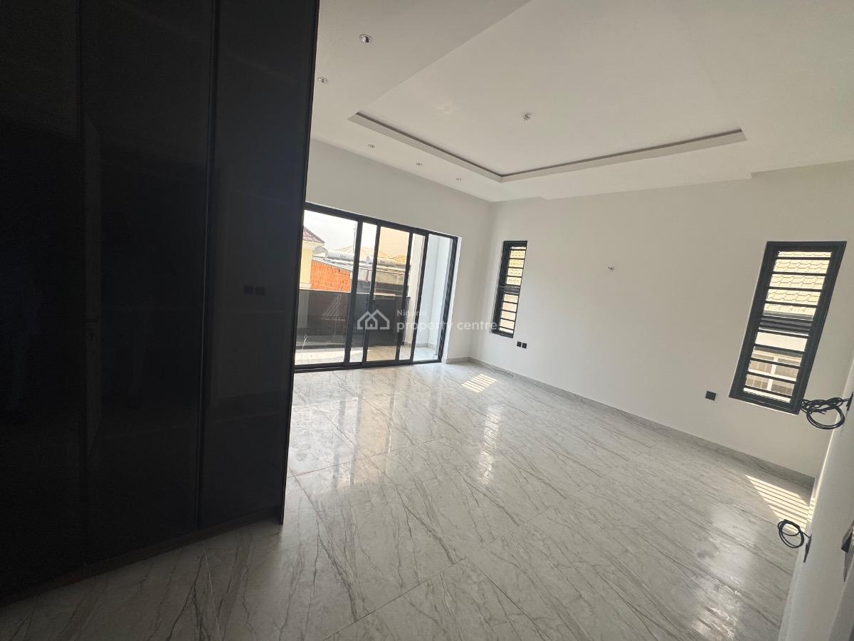 a Brand New Serviced 3 Bedroom Duplex with a Bq in Lekki 1., Lekki Phase 1., Lekki Phase 1, Lekki, Lagos, Terraced Duplex for Rent