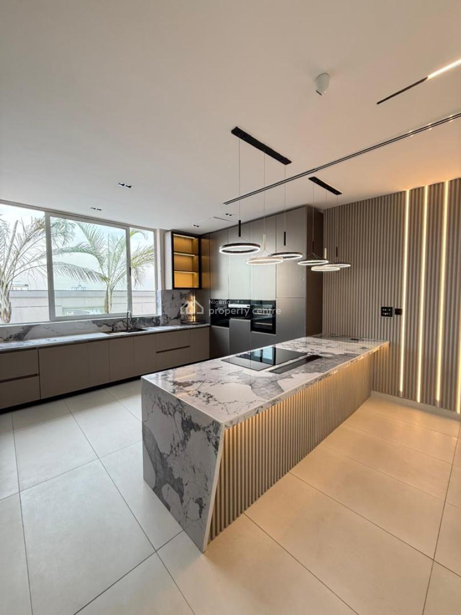 Breathtaking Luxurious 3 Bedroom Penthouse with Gym and Pool, Lekki Phase 1, Lekki, Lagos, Flat / Apartment for Sale