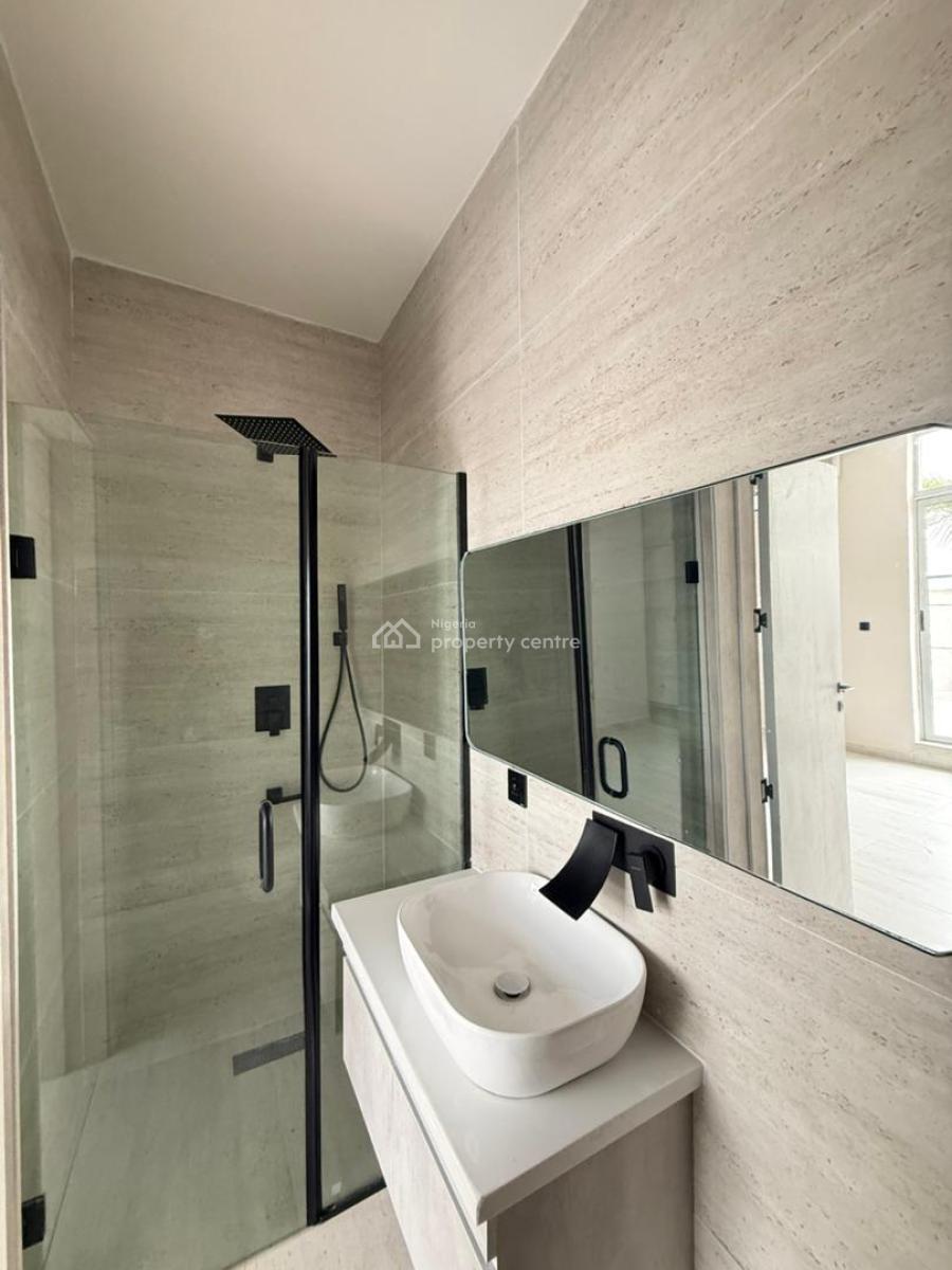Breathtaking Luxurious 3 Bedroom Penthouse with Gym and Pool, Lekki Phase 1, Lekki, Lagos, Flat / Apartment for Sale