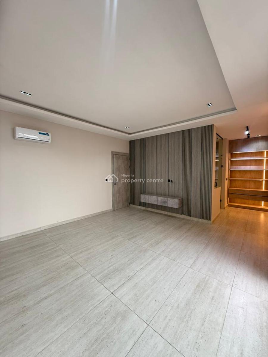 Breathtaking Luxurious 3 Bedroom Penthouse with Gym and Pool, Lekki Phase 1, Lekki, Lagos, Flat / Apartment for Sale
