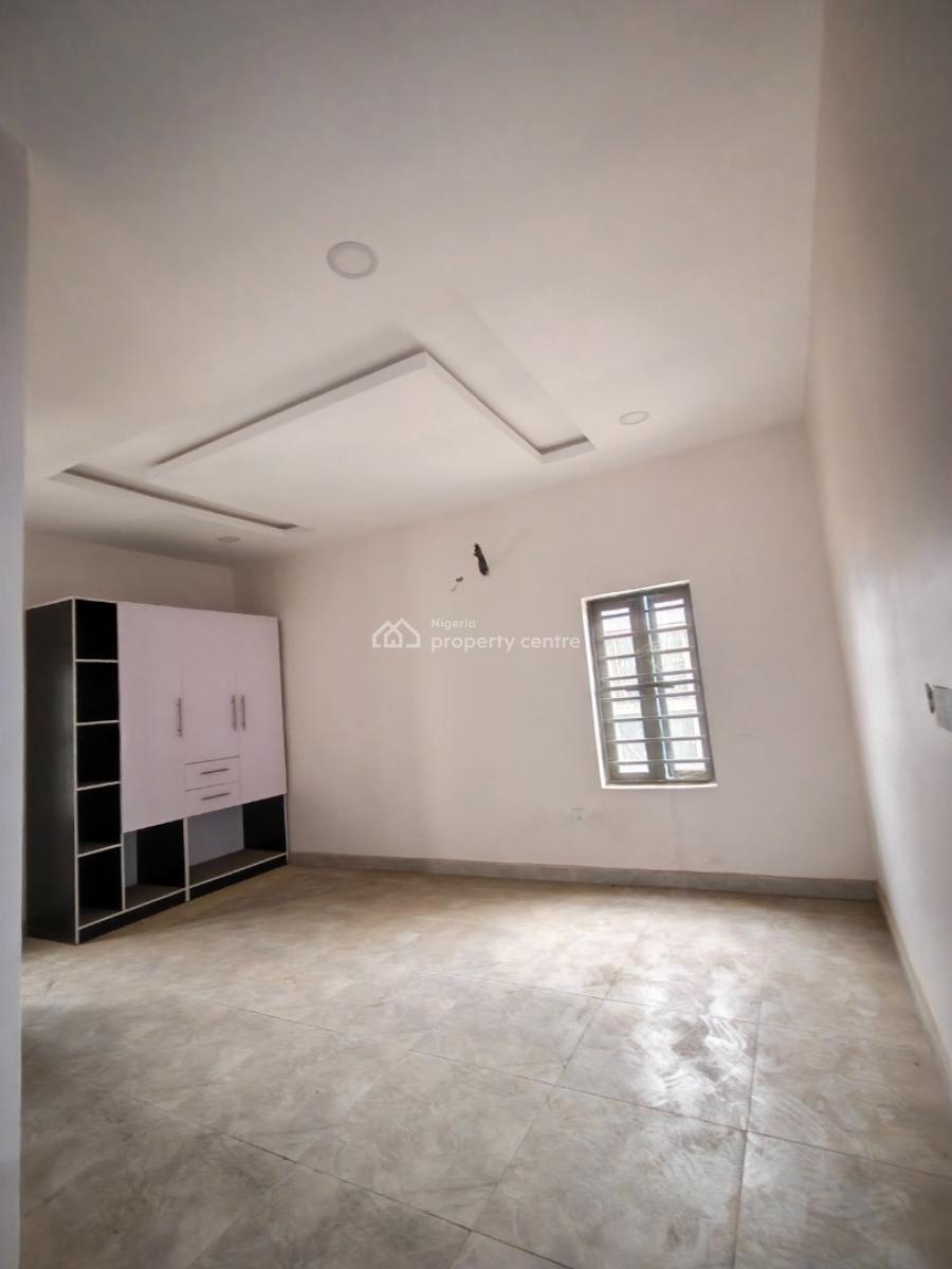 Smart Spacious Newly Built 4 Bedrooms Terrace Duplex with Bq., in 24/7 Power Supply Estate at Abraham Adesanya Axis Ajah Lagos., Ajah, Lagos, Terraced Duplex for Rent