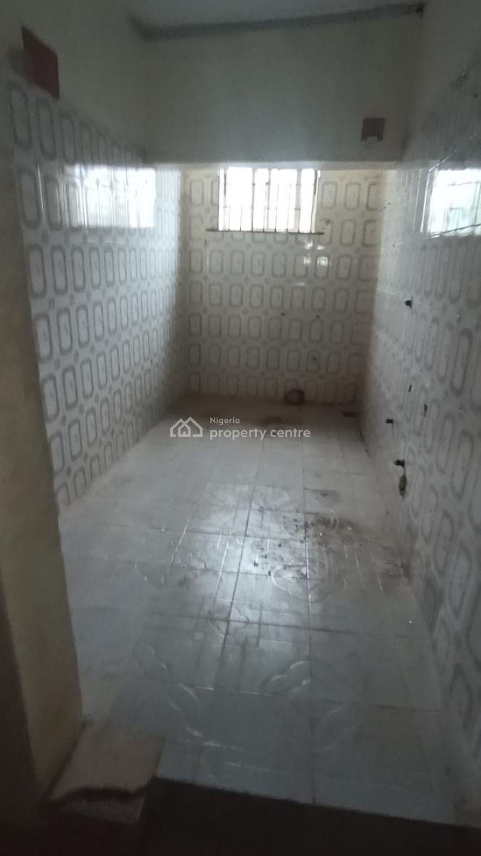 Standard 6 Units of 3-bedroom Flats, Ijegun Ikotun, Ikotun, Lagos, Block of Flats for Sale