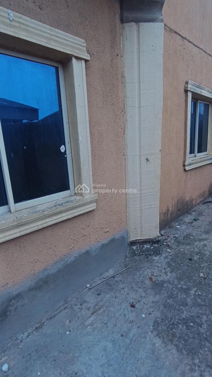 Standard 6 Units of 3-bedroom Flats, Ijegun Ikotun, Ikotun, Lagos, Block of Flats for Sale