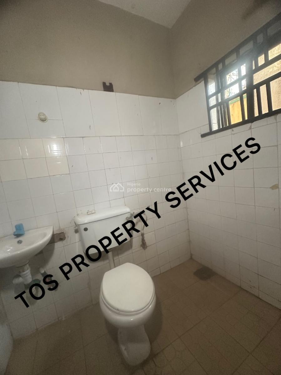 3 Bedroom All Rooms Ensuite Flat, Off Herbert Macaulay Way, Yaba, Lagos, Yaba, Lagos, Flat / Apartment for Rent