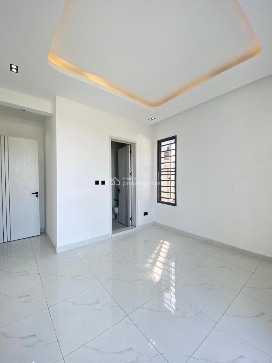 Excellent 2bedroom Apartment Within a Secured Environment, Ikate, Lekki, Lagos, Flat / Apartment for Sale