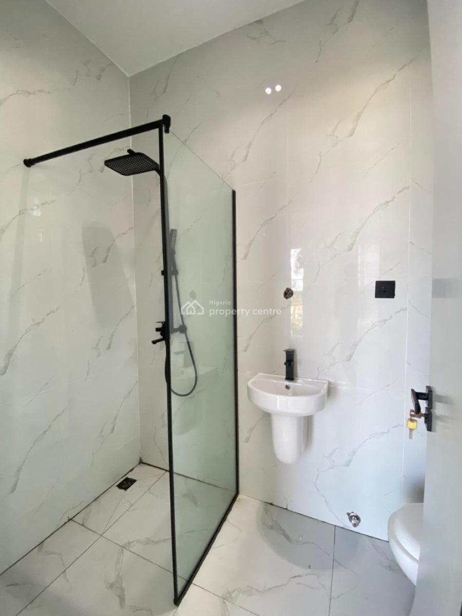 Excellent 2bedroom Apartment Within a Secured Environment, Ikate, Lekki, Lagos, Flat / Apartment for Sale