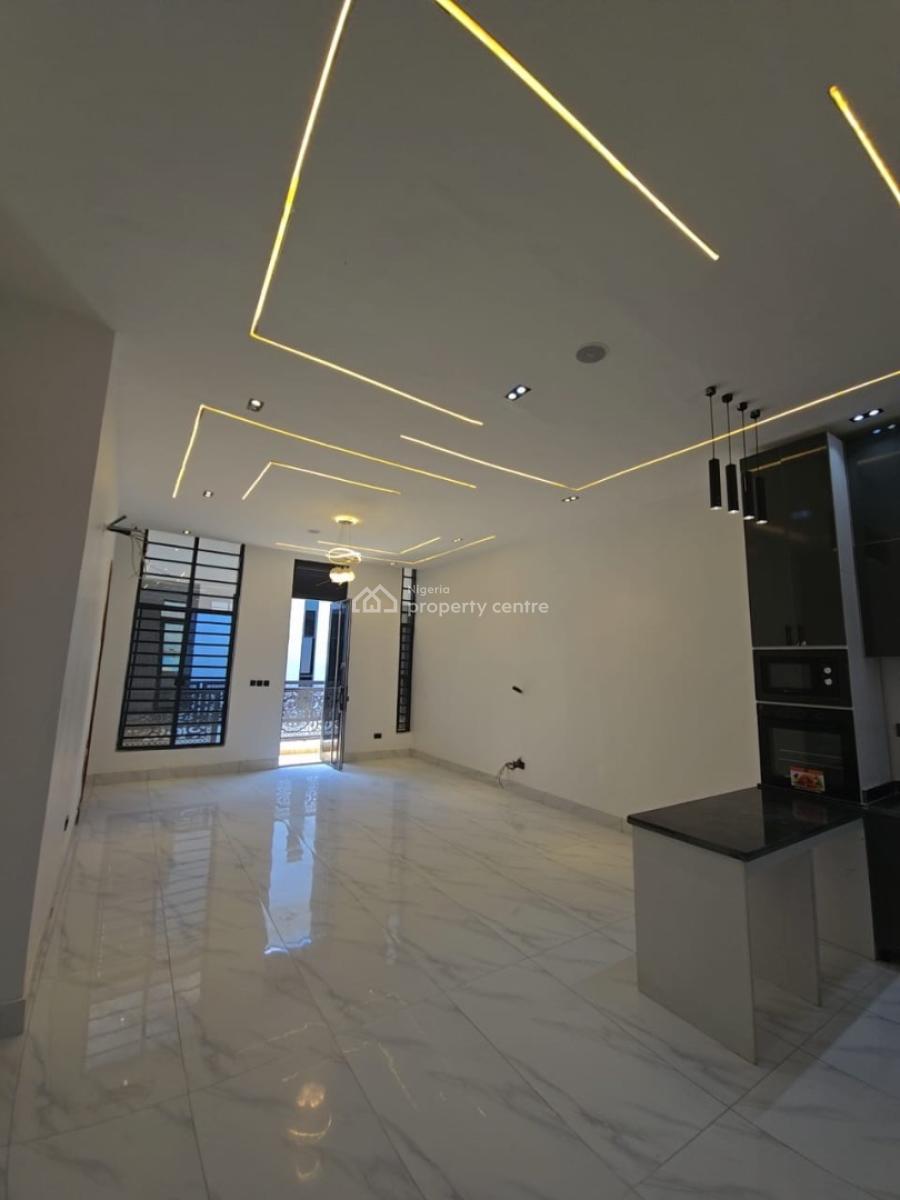 Luxury 2 Bedroom Penthouse, Lekki Conservative Centre (lcc), Lekki, Lagos, Flat / Apartment for Sale