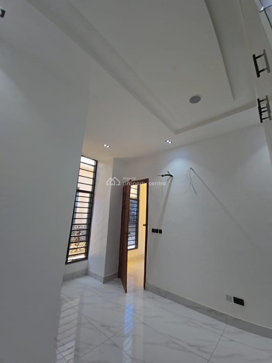 Luxury 2 Bedroom Penthouse, Lekki Conservative Centre (lcc), Lekki, Lagos, Flat / Apartment for Sale