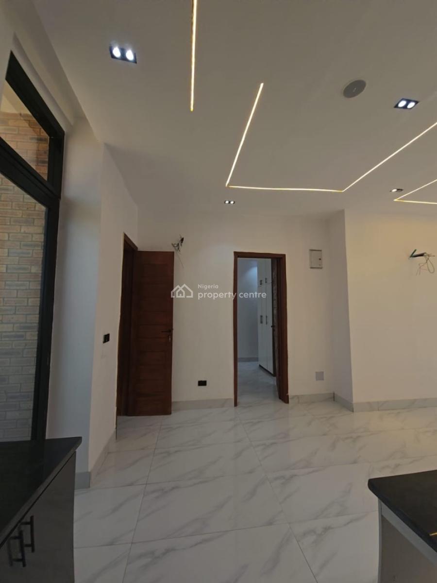 Luxury 2 Bedroom Penthouse, Lekki Conservative Centre (lcc), Lekki, Lagos, Flat / Apartment for Sale