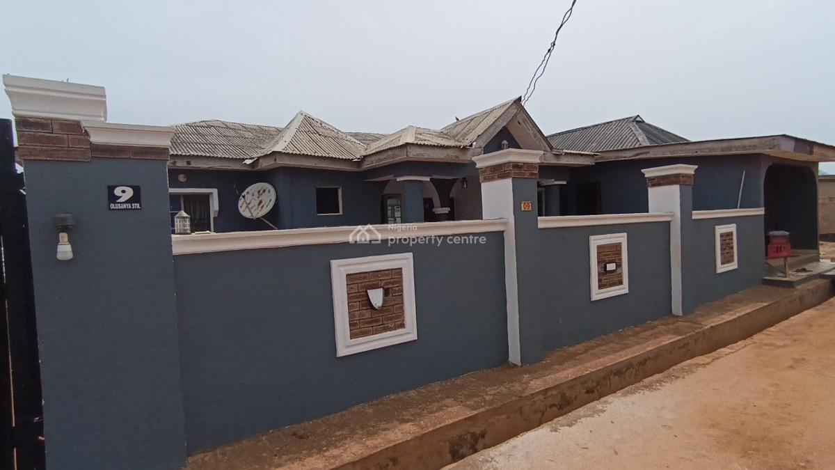 Newly Built Mini Flat Room and Parlor at Itele, Itele Ogun State Close to Ayobo Lagos, Ipaja, Lagos, Mini Flat (room and Parlour) for Rent
