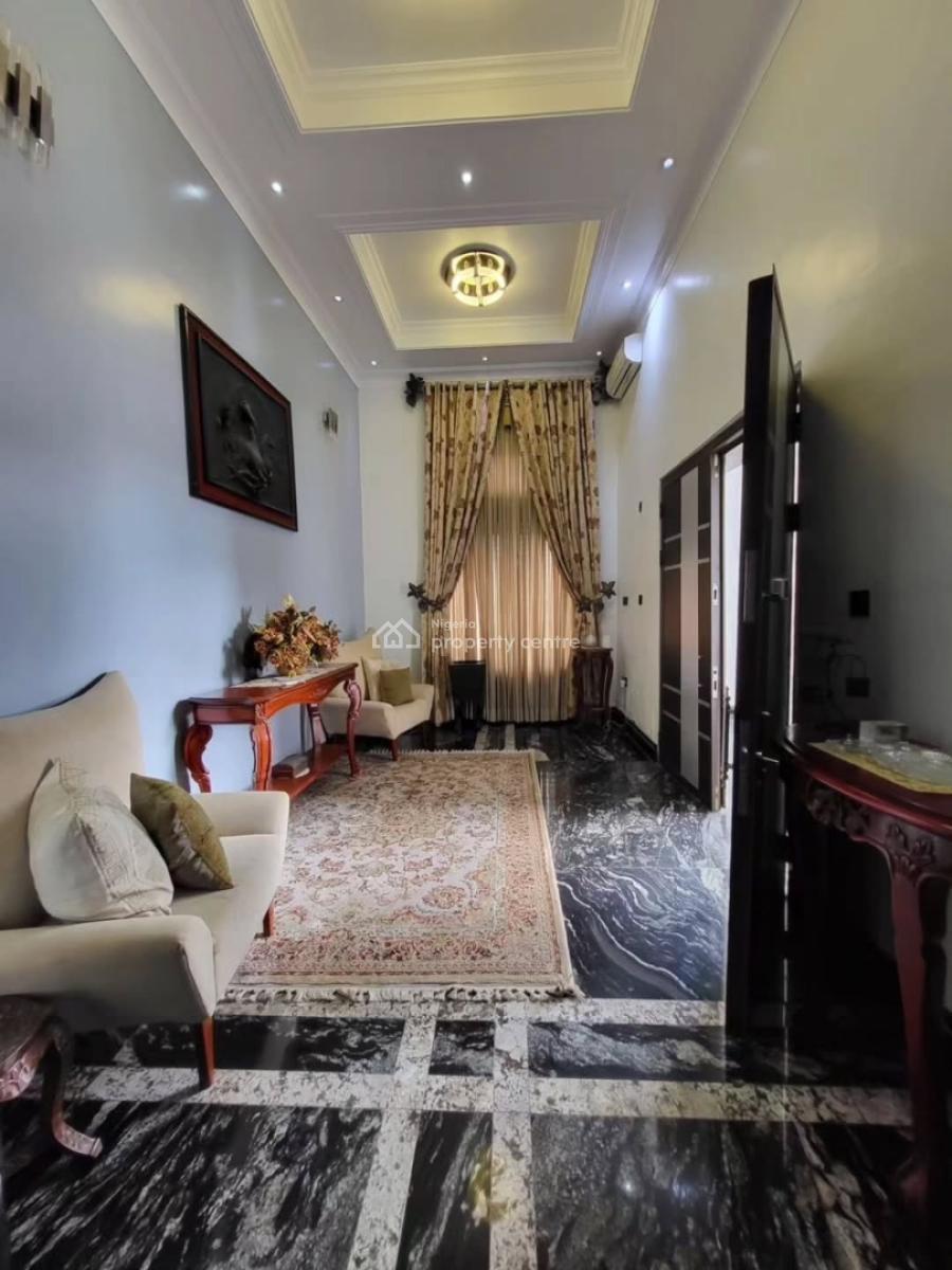 Luxurious Mansion of 8bedrooms and 5 Livings Guest Room., Guzape District, Abuja, Detached Duplex for Sale